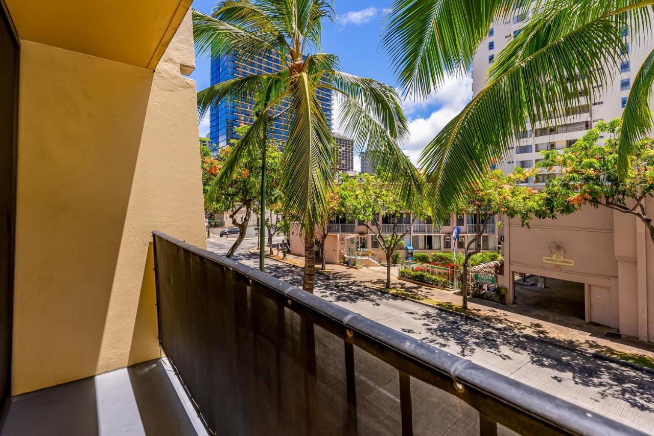 Ferienwohnung The Bamboo Oasis At Bamboo Waikiki #307 Honolulu Exterior foto
